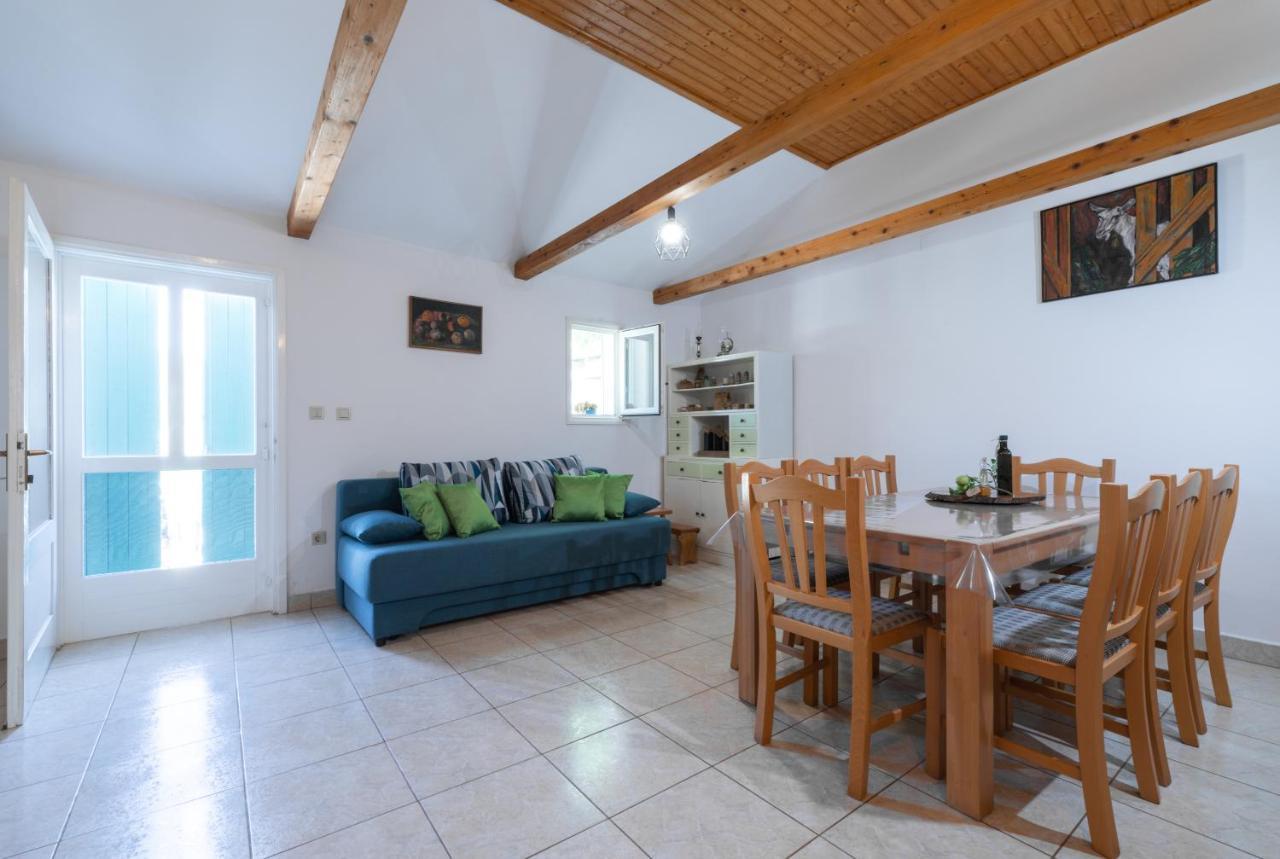 Holiday Home Liberan Вела-Лука Екстер'єр фото